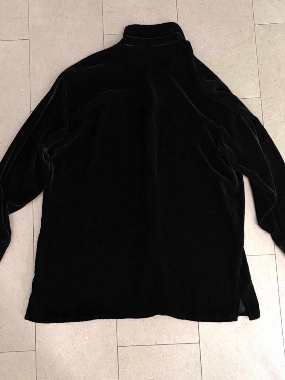 New with Tag Black Velvet Silk Blend Woman's Shirt Blouse-MED/LARGE - Picture 4 of 7